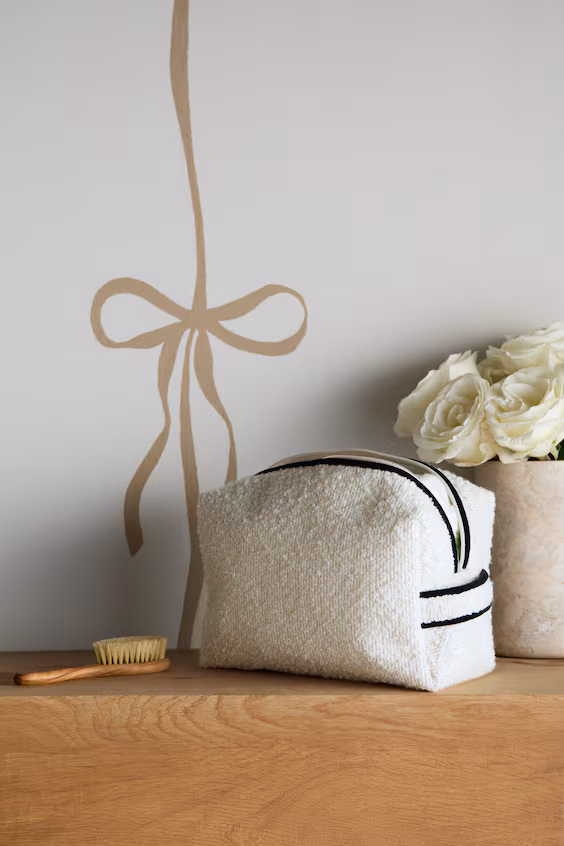 Сумка для пеленания с вышивкой из ткани букле