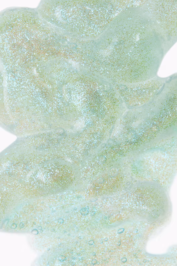 Сияющий гель-хайлайтер