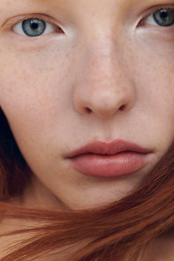 Блеск для губ lip shine