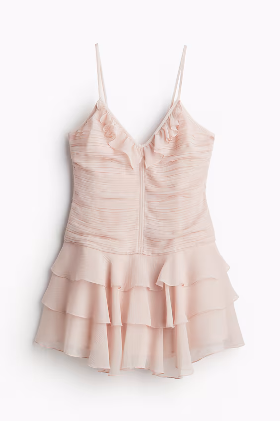 Платье из шифона с оборками