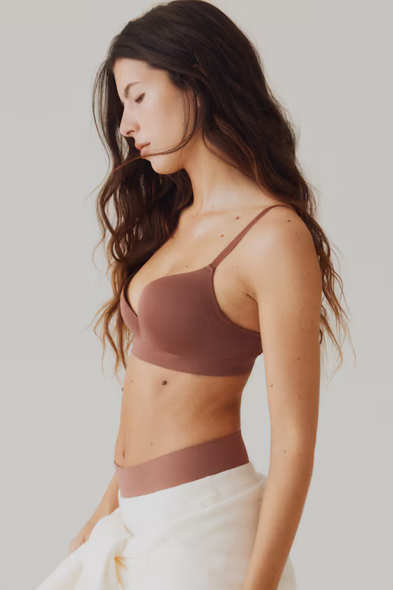 Бюстгальтер с эффектом супер пуш-ап без швов