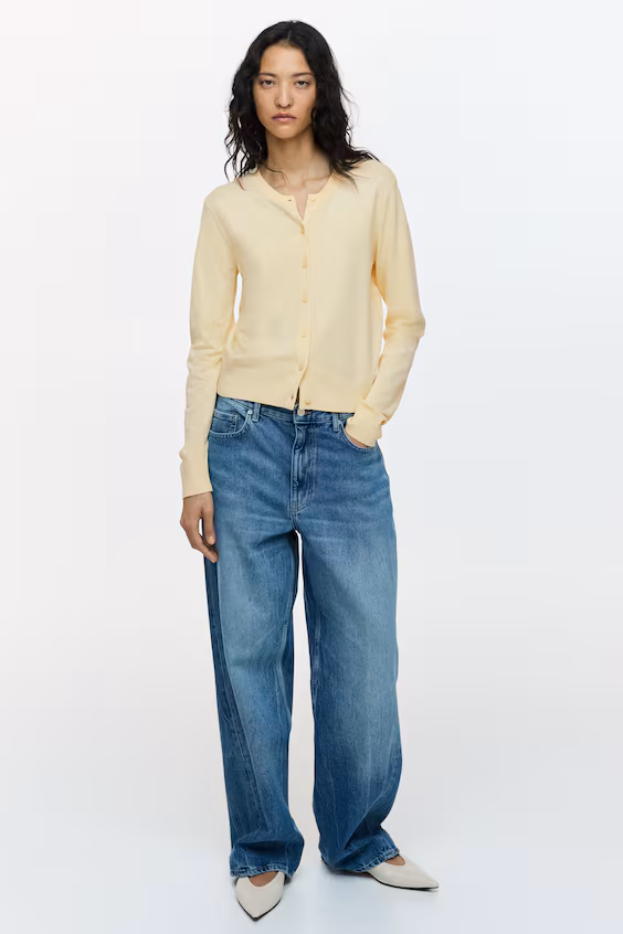 Легкий кардиган из тонкого трикотажа