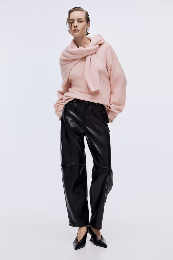 Свитер из трикотажа