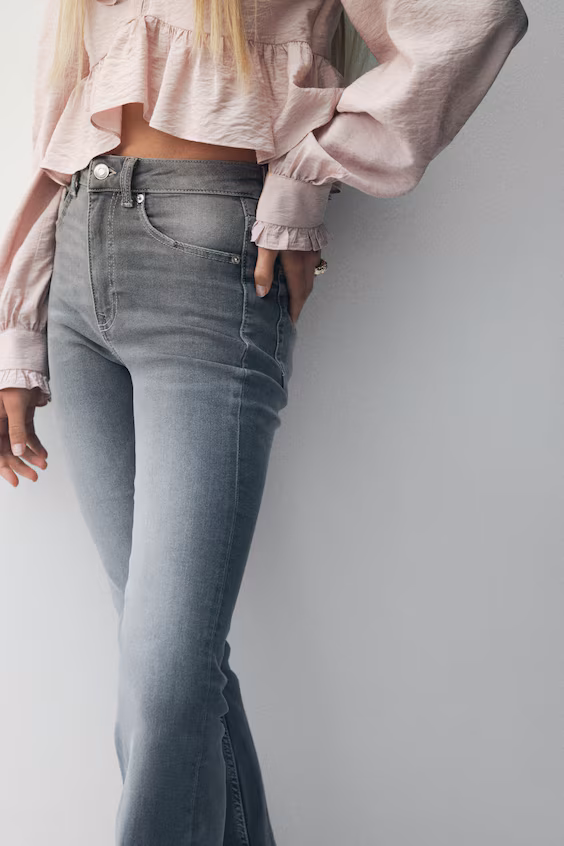 Джинсы flared high