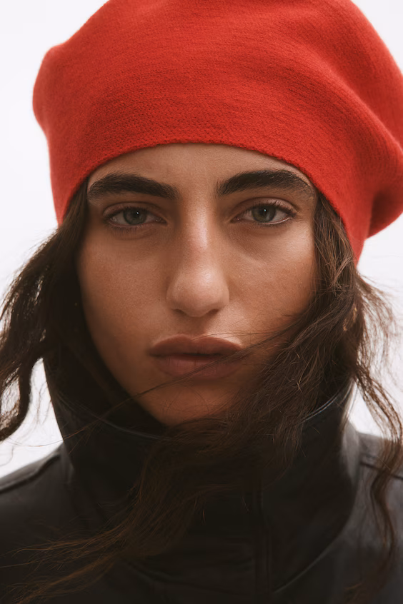 Шапка-берет из трикотажа