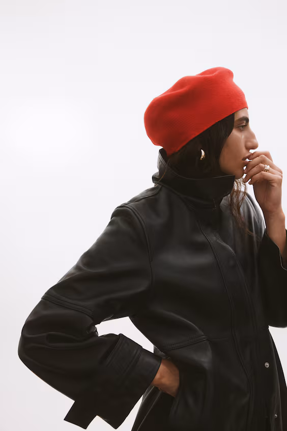 Шапка-берет из трикотажа