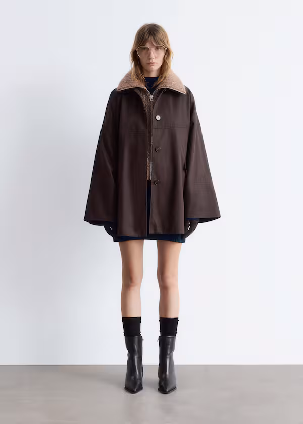 Грациозные кожаные ковбойские сапоги