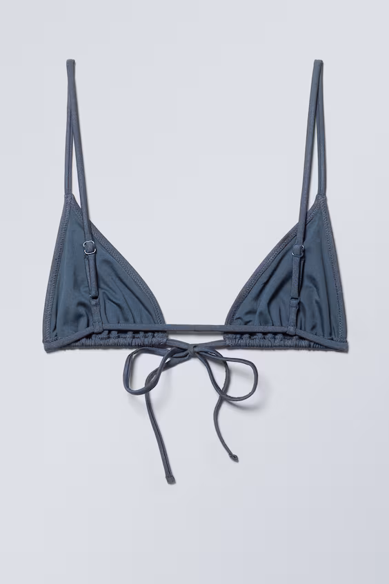 Треугольный верх бикини