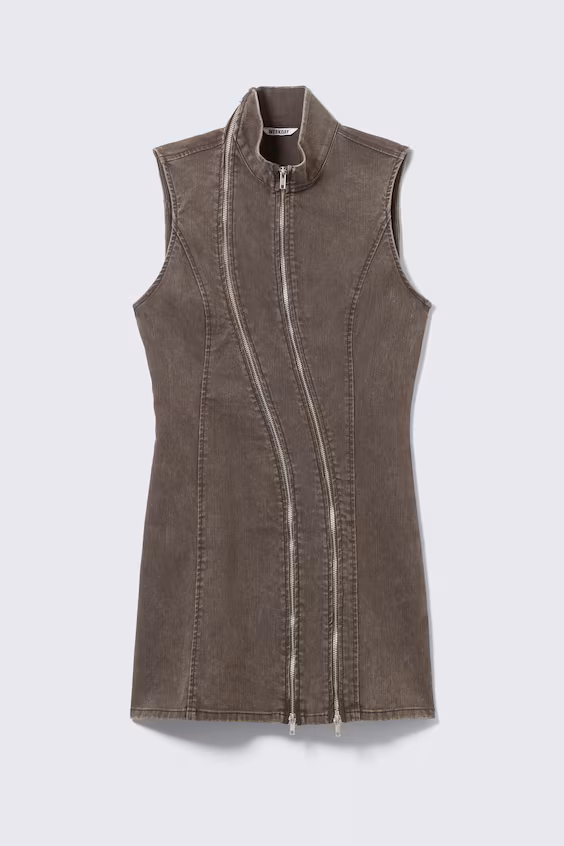 Облегающее мини-платье с застежкой