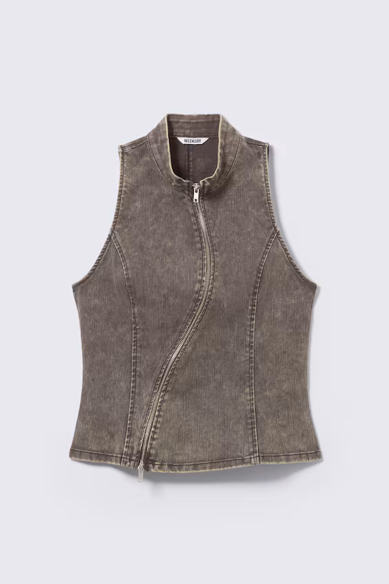 Топ без рукавов с застежкой на дугу