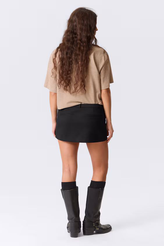 Мини-юбка карандашного кроя с низкой посадкой