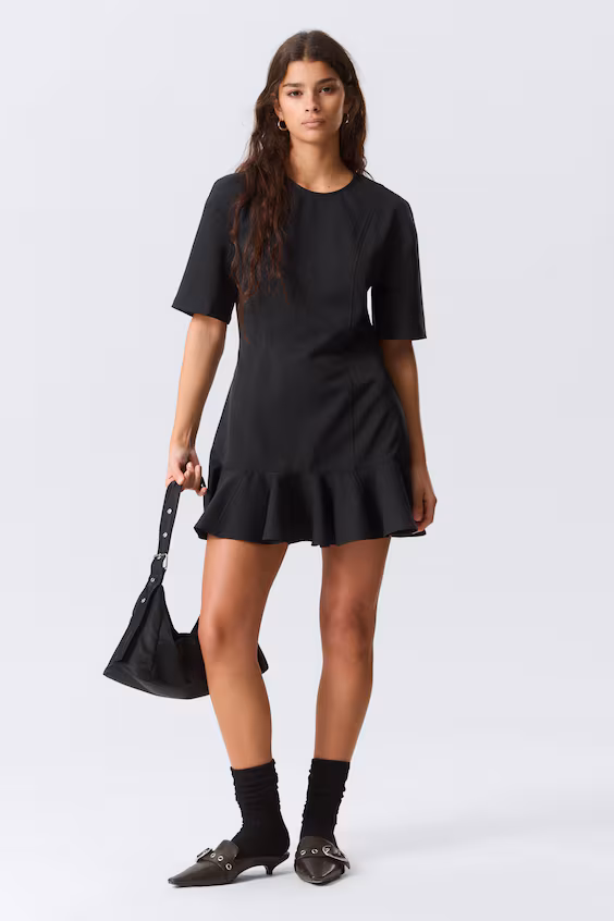 Мини-платье прямого силуэта
