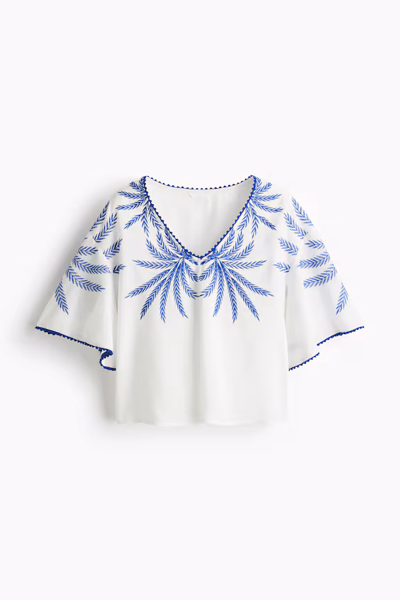 Топ с вышивкой