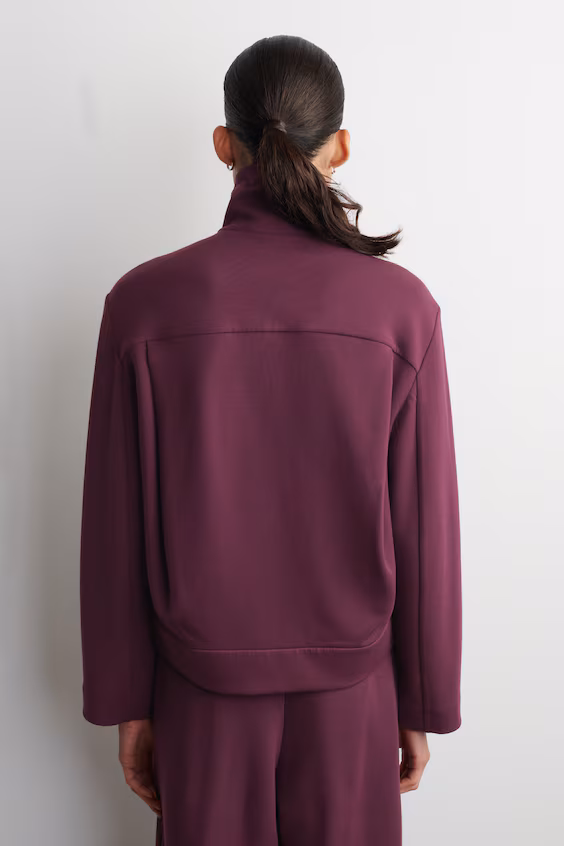 Спортивное пальто из неопрена