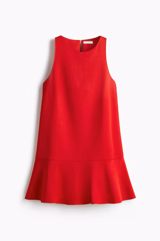 Платье прямого кроя из льна