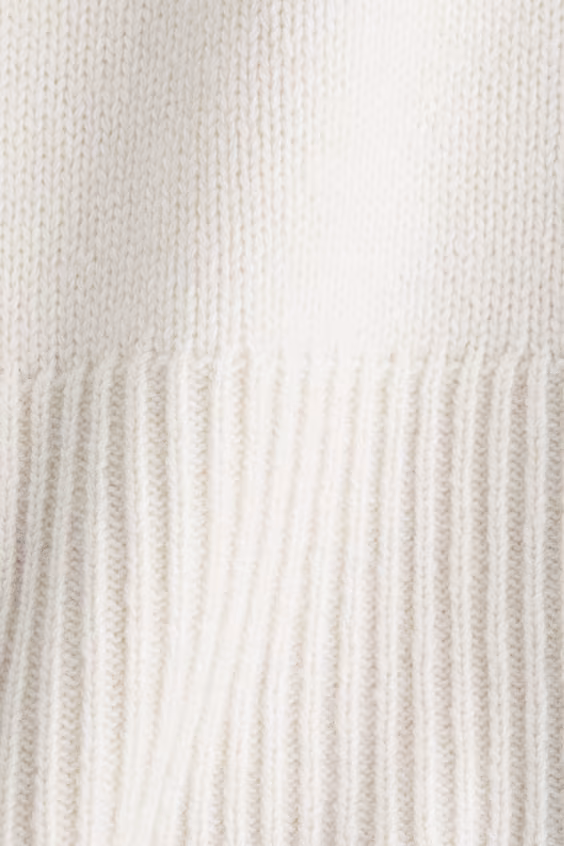 Свитер с высоким воротником из смесовой кашемировой пряжи