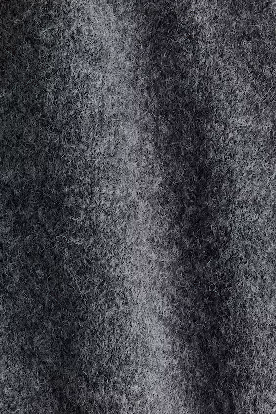 Оверсайз свитер