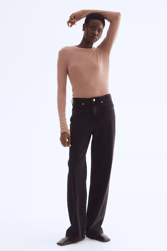 Свитер из тонкой шерсти