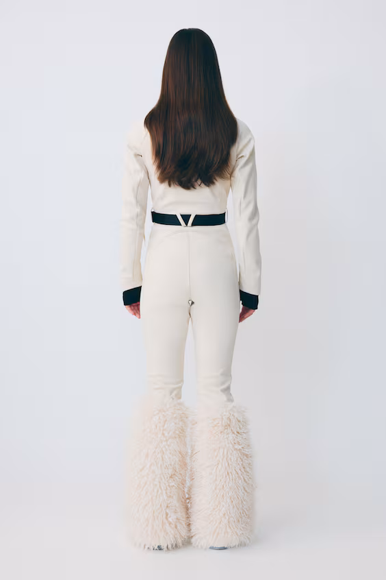 Костюм для занятий лыжным спортом с водоотталкивающей отделкой