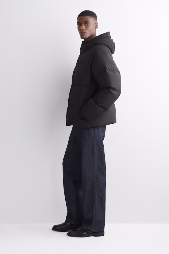 Пальто с утепленным капюшоном