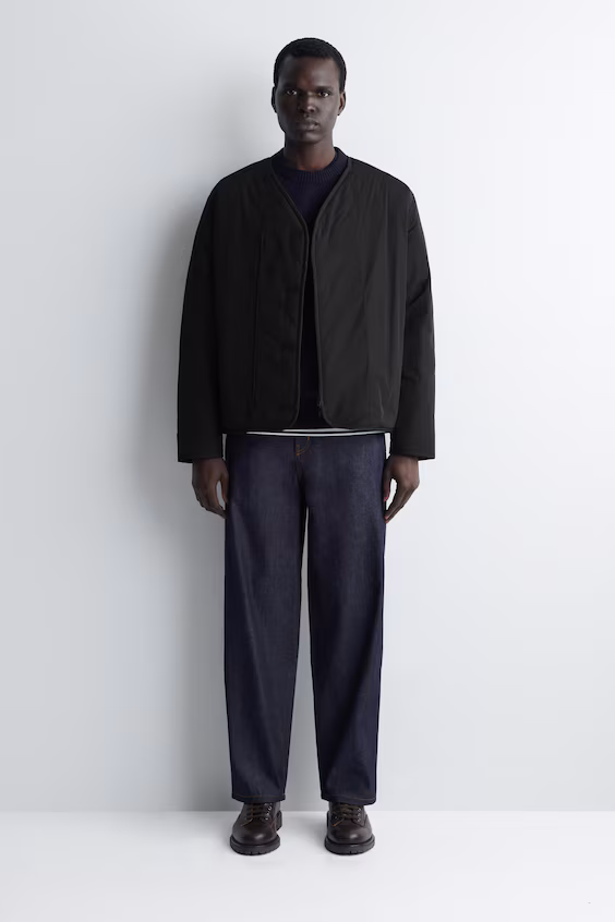 Стеганая куртка с капюшоном