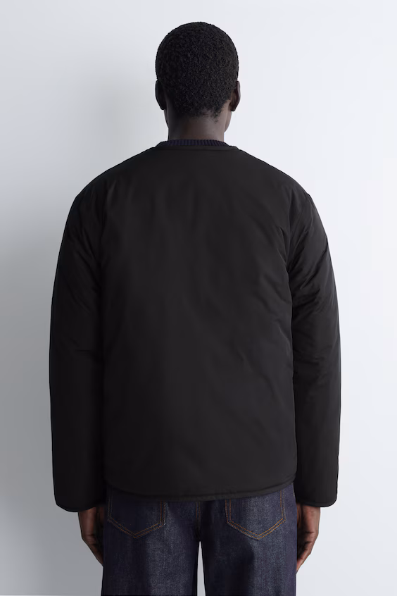 Стеганая куртка с капюшоном