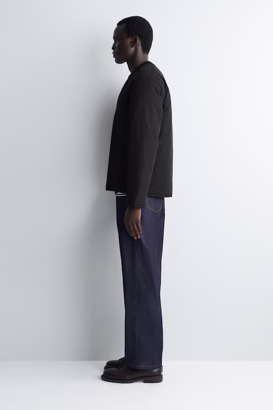 Стеганая куртка с капюшоном