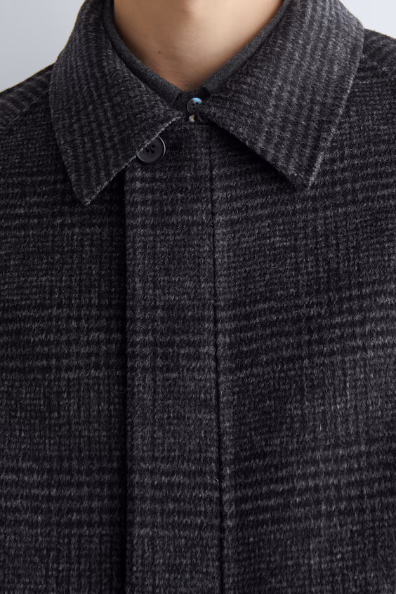 Пальто из реверсивной шерсти в клетку / рыбий хвост