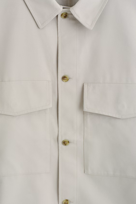 Рубашка из хлопка с комфортным кроем