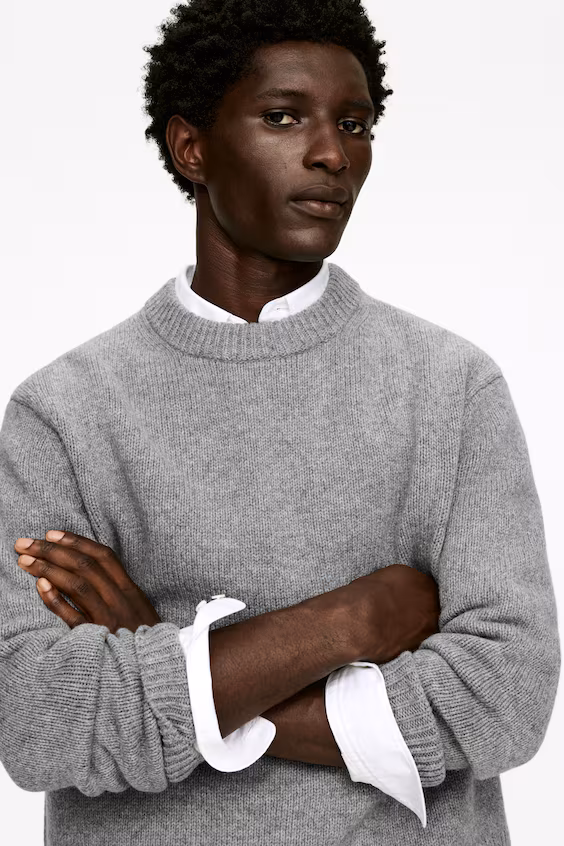 Свитер из толстой вязаной шерсти