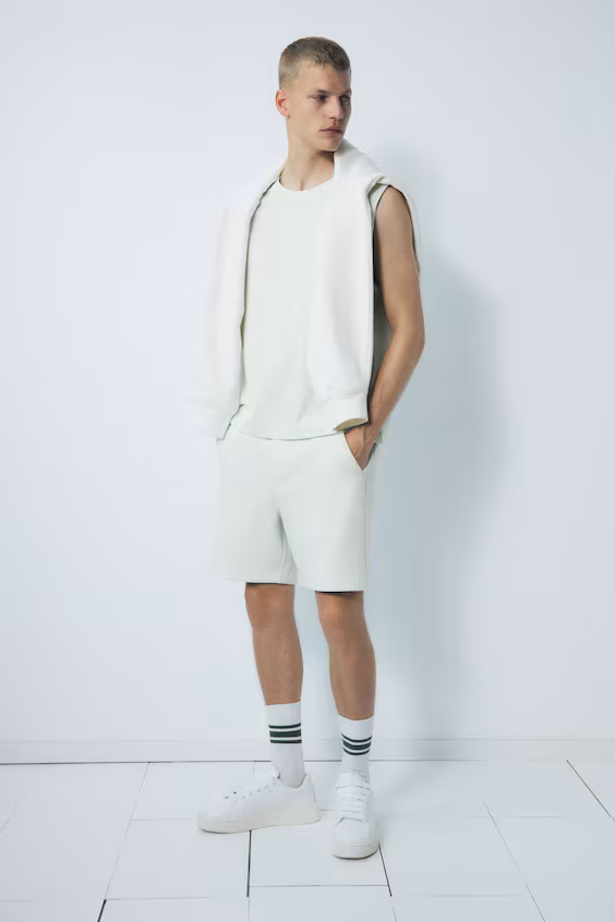 Шорты regular fit из трикотажа