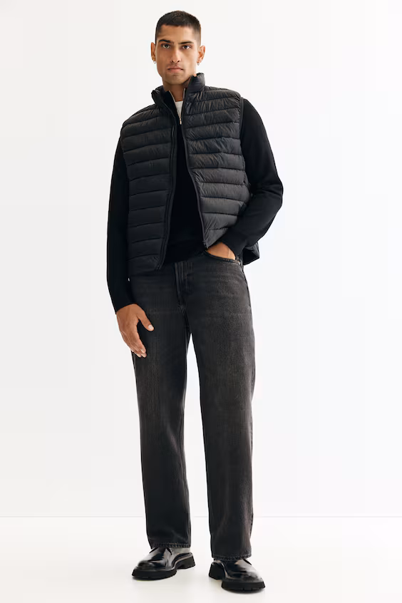 Жилет с водоотталкивающим наполнителем slim fit