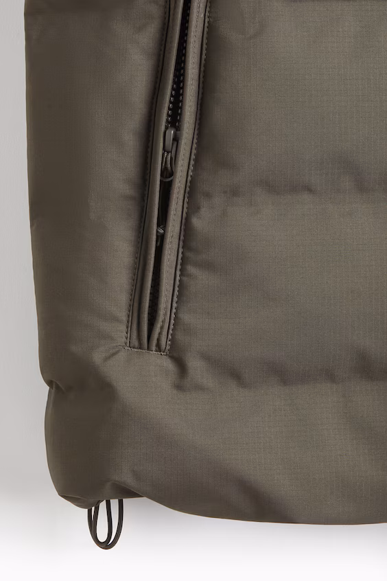 Стеганый жилет