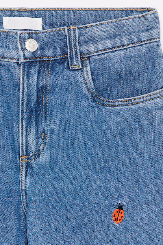 Вышитые джинсы