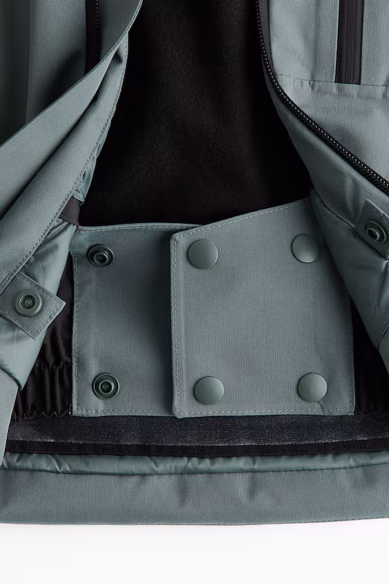 Лыжный пуховик с технологией stormmove™