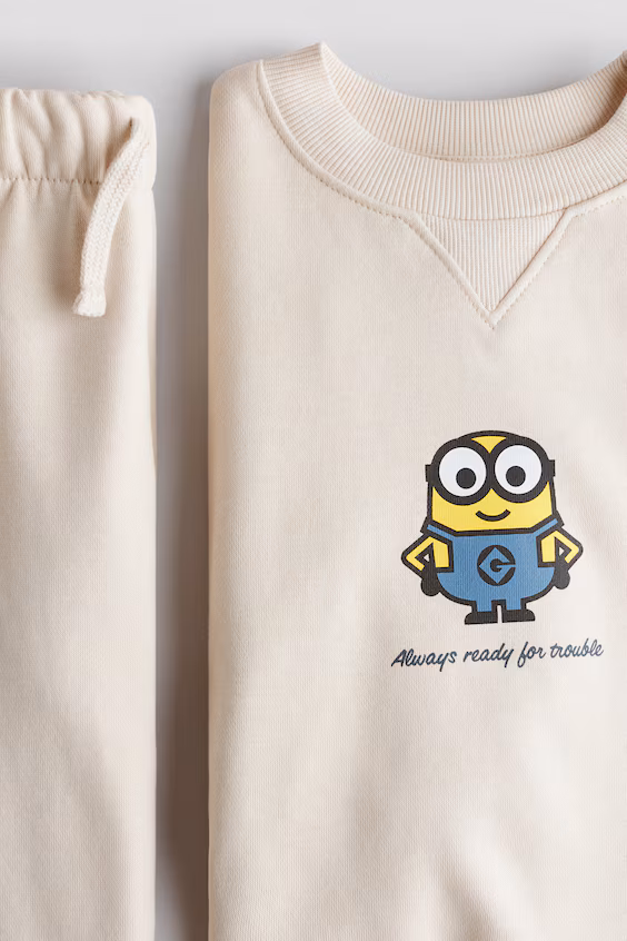 Костюм из 2 предметов из футера с принтом