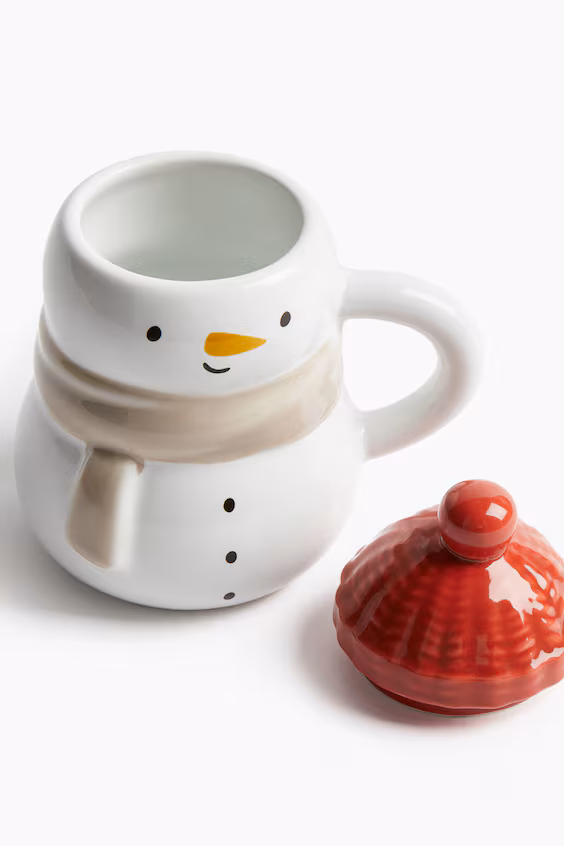 Кружка из фарфора