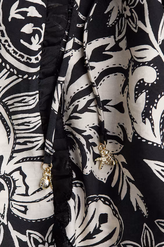 Туничное платье с рукавами-труба