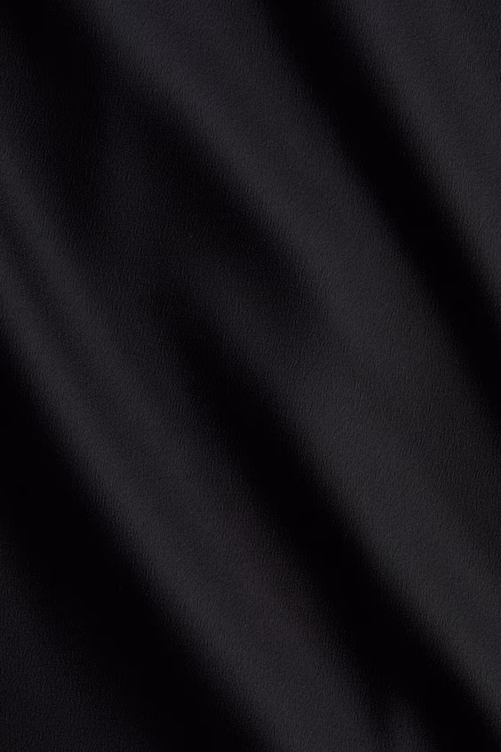 Юбка из атласа с кружевом