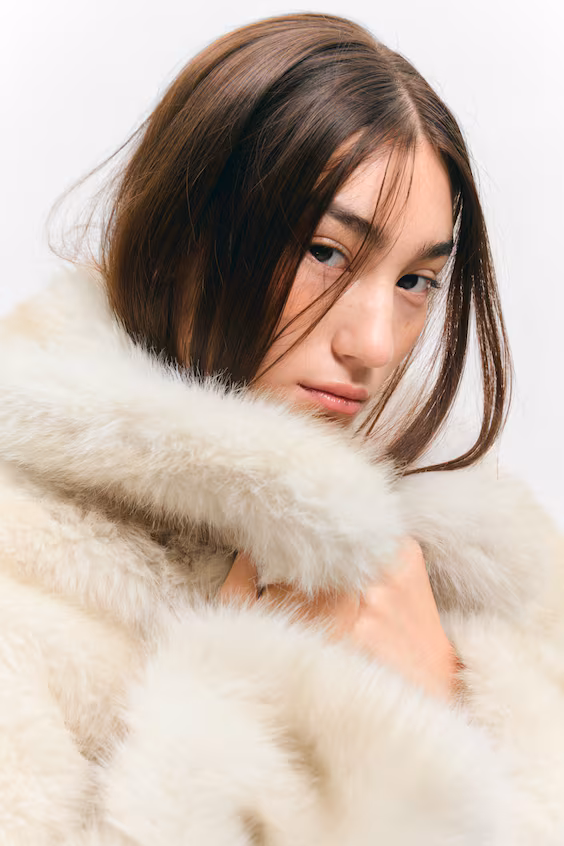 Пальто с искусственным мехом на молнии