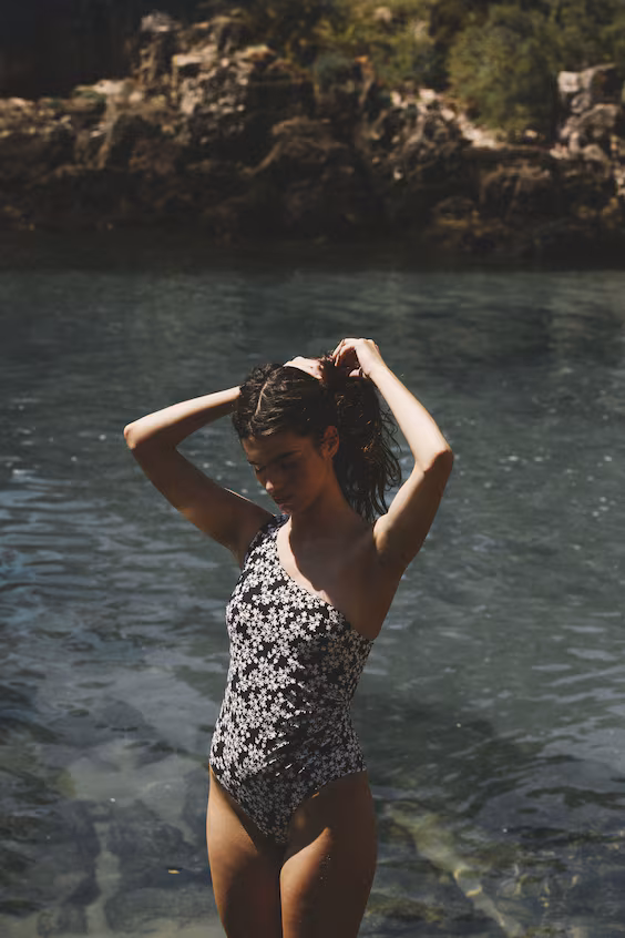 Купальник light shape с одним открытым плечом