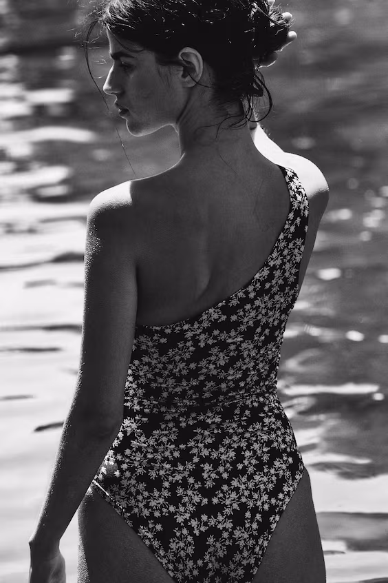 Купальник light shape с одним открытым плечом