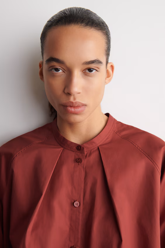 Рубашка из хлопка с класическим воротником