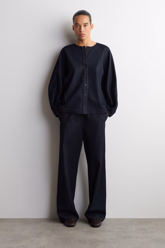 Топ из джинсы с круглым вырезом