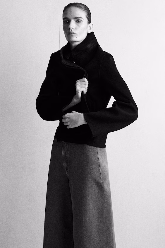 Структурное пальто из двухслойной шерсти