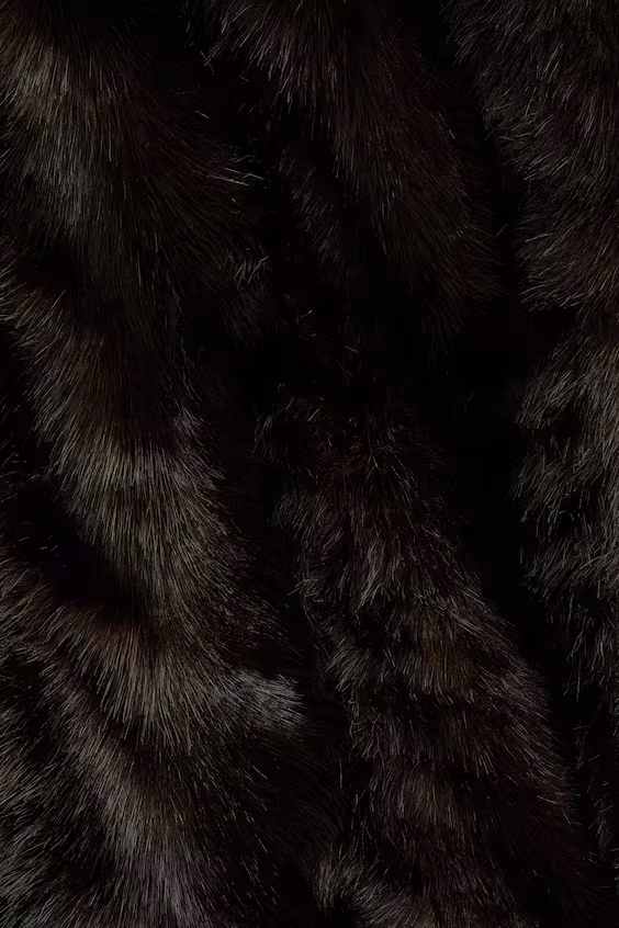 Жилет с завязывающимся ремнем