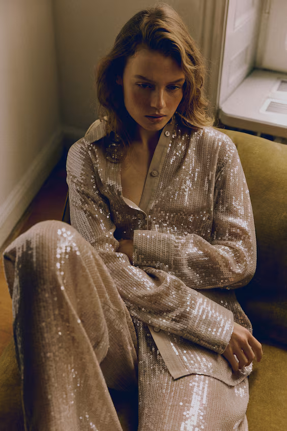 Рубашка с пайетками