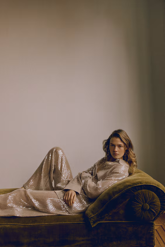 Рубашка с пайетками