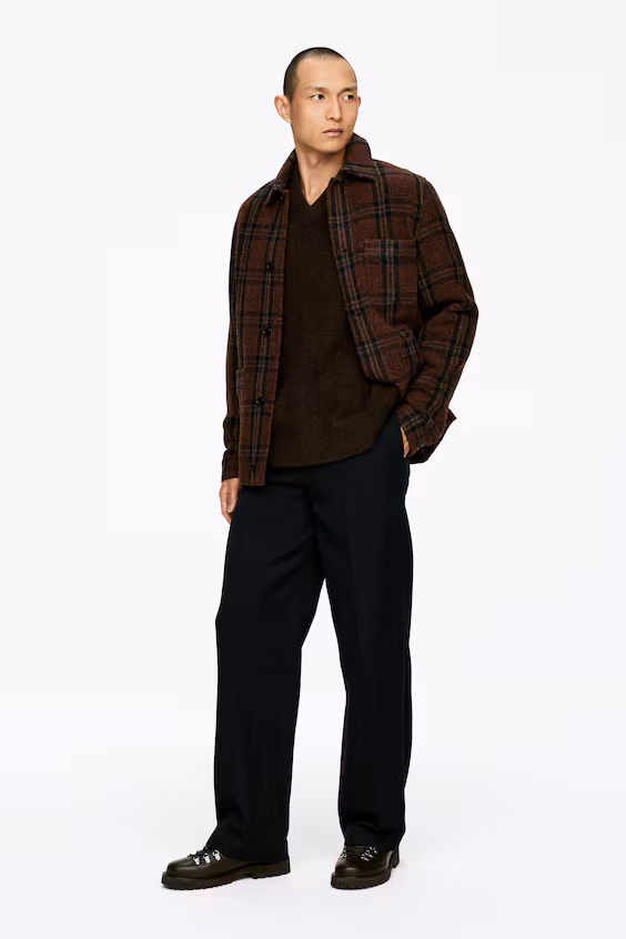 Свитер из альпаки в свободном стиле