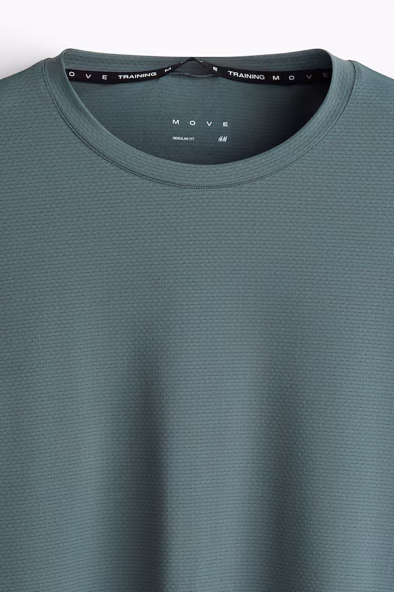 Спортивный свитер с технологией drymove™